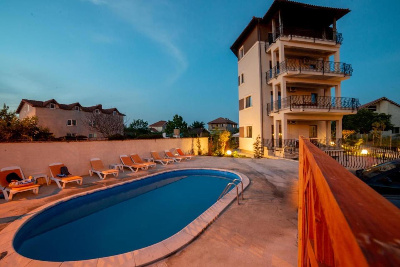 Breeze Villa Mamaia Nord Năvodari Esterno foto