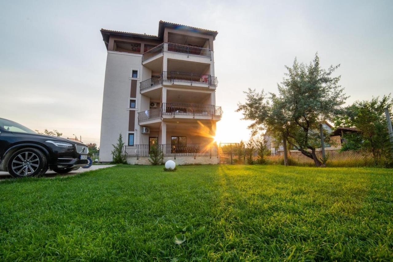 Breeze Villa Mamaia Nord Năvodari Esterno foto
