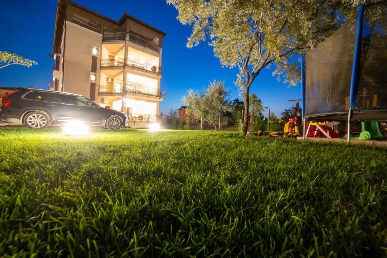 Breeze Villa Mamaia Nord Năvodari Esterno foto