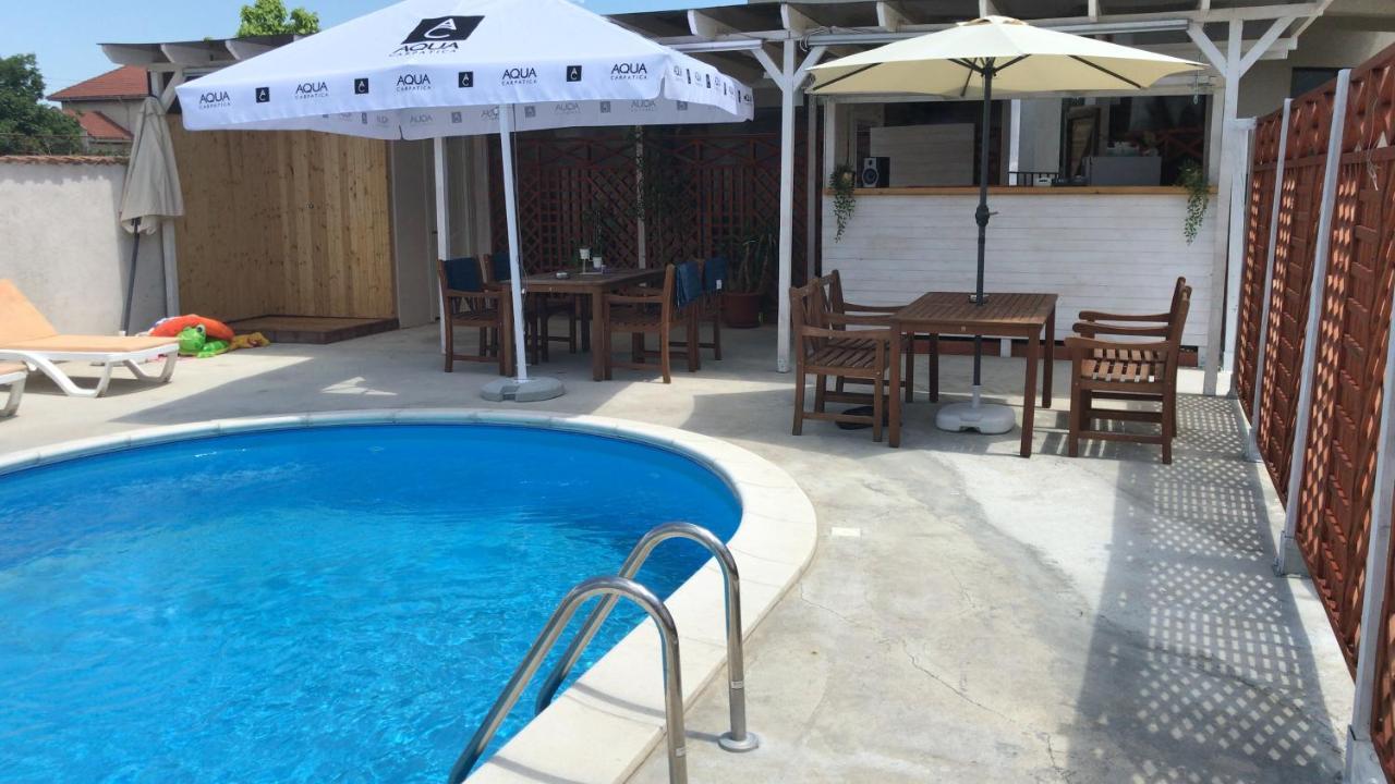 Breeze Villa Mamaia Nord Năvodari Esterno foto