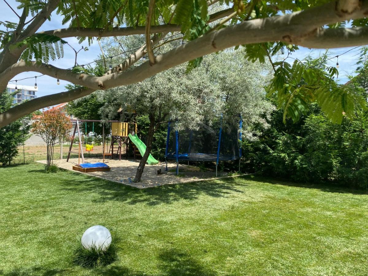 Breeze Villa Mamaia Nord Năvodari Esterno foto